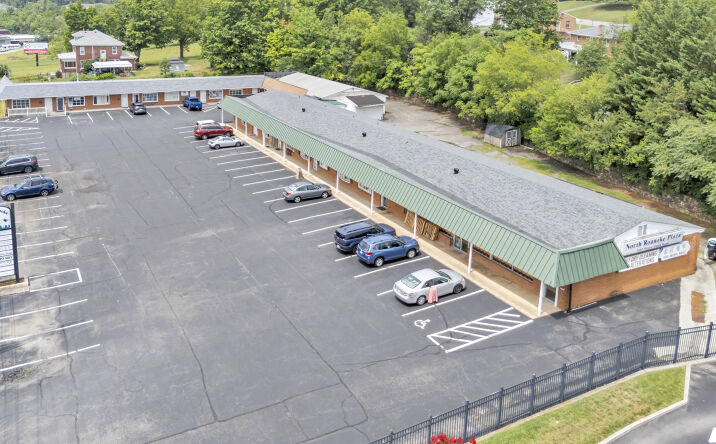 Pictures of Retail, Office property located at 3100 Peters Creek Rd, Roanoke, VA 24019 for sales - image #1