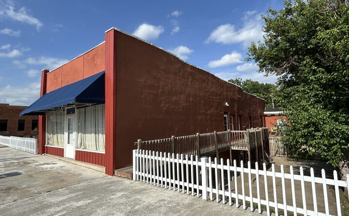 Pictures of Multifamily property located at 238 Maple Street, Friend, NE 68359 for sales - image #1