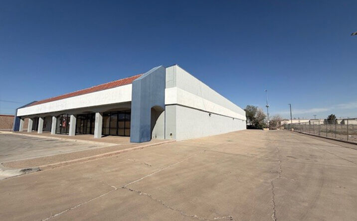 Pictures of Retail property located at 200 S AMERICAS AVE, EL PASO, TX 79907-6903 for sales - image #1
