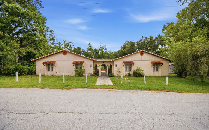 Pictures of Office property located at 719 Benton Avenue, Brooksville, FL 34601 for sales - image #1
