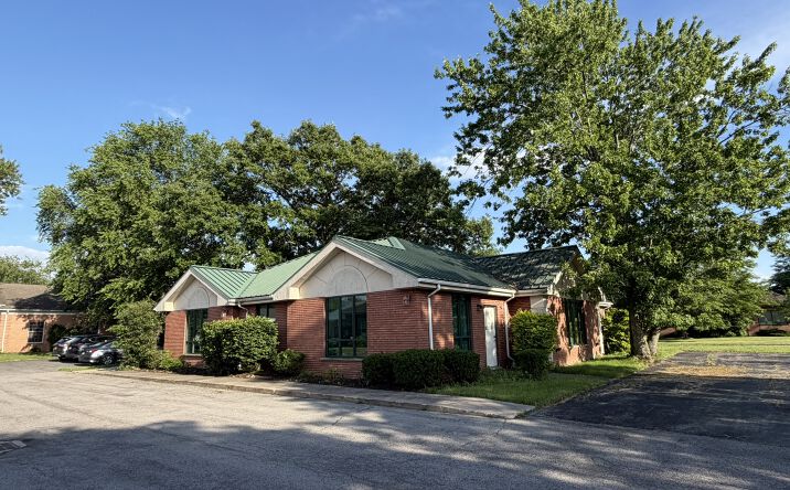 Pictures of Office property located at 792 Davison Road, Lockport, NY 14094 for sales - image #1