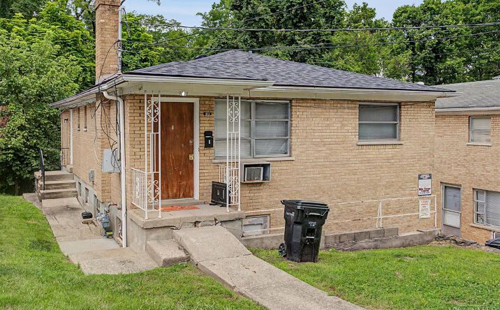 Pictures of Multifamily property located at Seton Avenue, Cincinnati, OH 45205 for sales - image #1