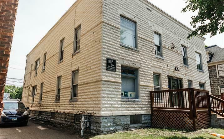 Pictures of Multifamily property located at 2715 Hennepin Ave, Minneapolis, MN 55408 for sales - image #1