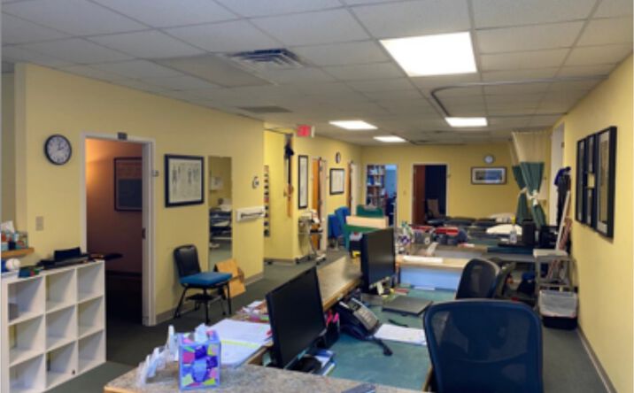 Pictures of Office property located at 704 Thimble Shoals Blvd, Newport News, VA 23606 for sales - image #1