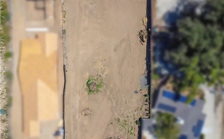 Pictures of Land property located at 677 E Palm, Altadena, CA 91001 for sales - image #1