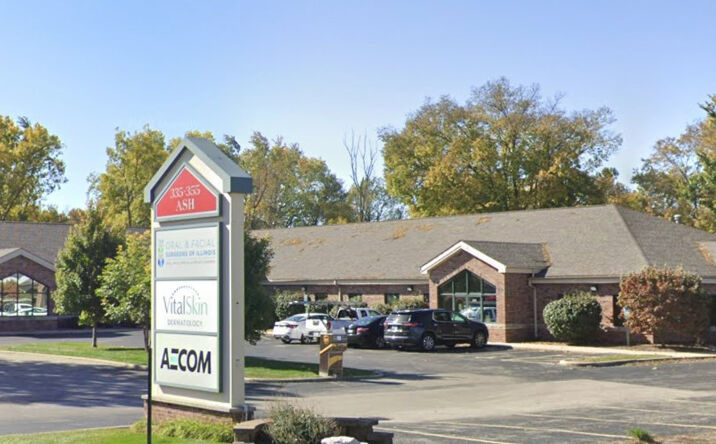 Pictures of Office property located at 335-355 E Ash Avenue, Decatur, IL 62526-6136 for sales - image #1
