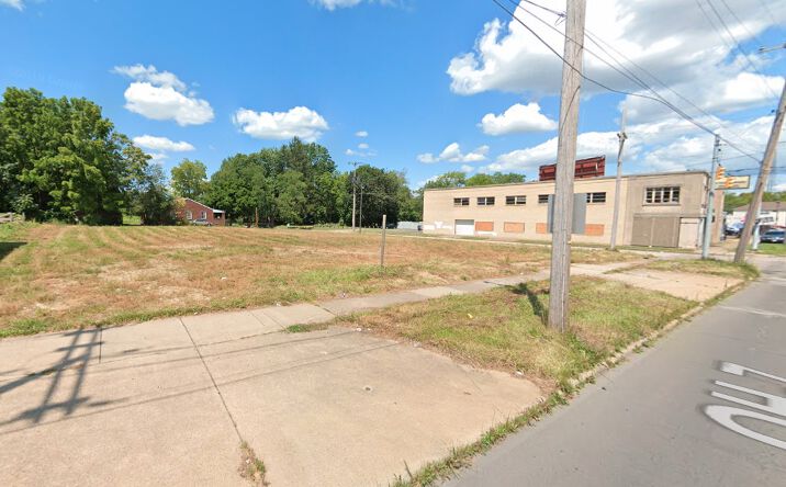 Pictures of Hospitality, Mixed Use, Retail property located at 3400 Market Street, Youngstown, OH 44507 for sales - image #1