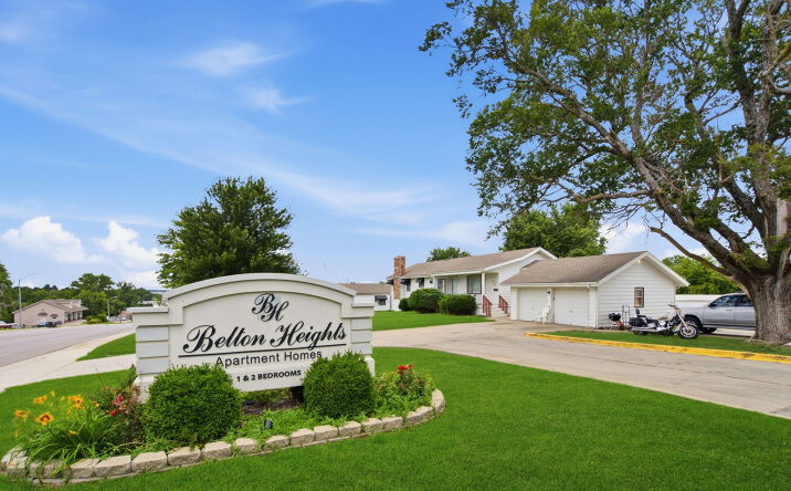 Pictures of Multifamily property located at 1109 N SCOTT AVE, BELTON, MO 64012-1440 for sales - image #1