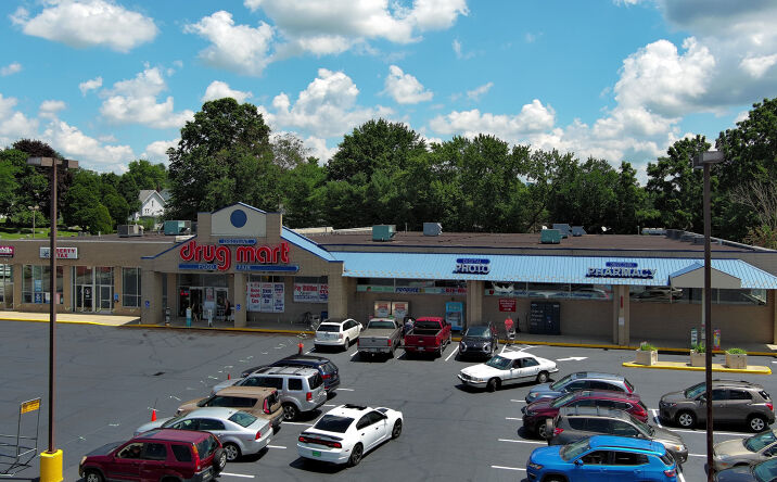 Pictures of Retail property located at 699-711 S Canton Rd, Akron, OH 44312 for sales - image #1
