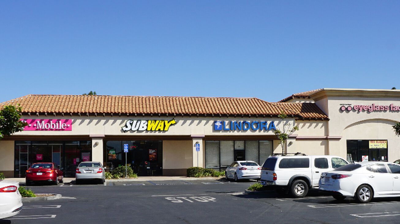 415 W. Ventura Blvd, Camarillo, CA 93010 Retail Property for Sale TMobile Anchored Strip Center