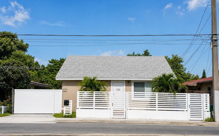 Pictures of Multifamily property located at 1520 SW 22nd Ave, Miami, FL 33145 for sales - image #1