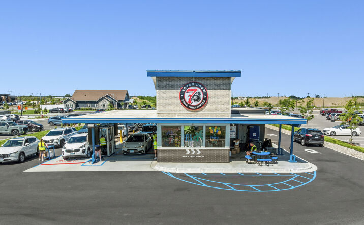 Pictures of Retail property located at 15440 English Ave, Apple Valley, MN 55124 for sales - image #1