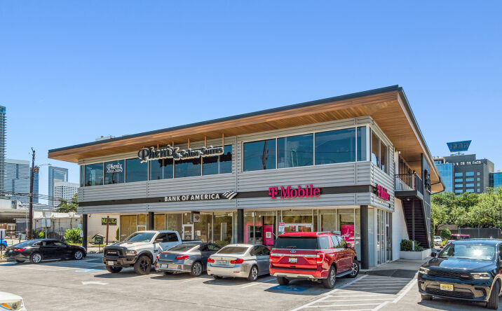 Pictures of Retail property located at 2101 SMITH ST, HOUSTON, TX 77002 for sales - image #1