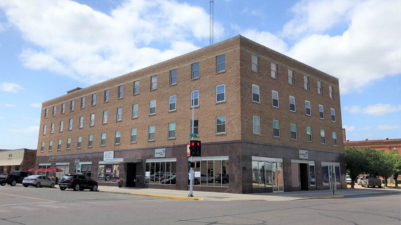 106120 3rd Street SW, Huron, SD 57350