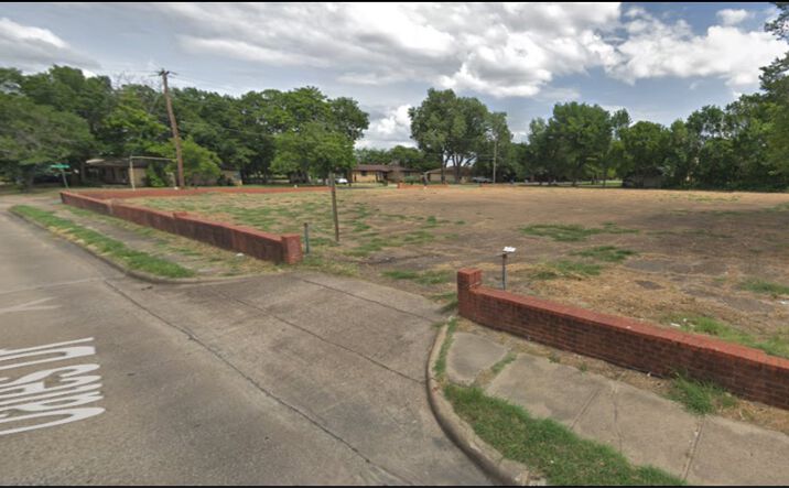 Pictures of Land property located at 3022 Oates Dr, Dallas, TX 75228 for comps - image #1