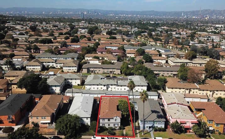 Pictures of Multifamily property located at 4161 Somerset Dr, Los Angeles, CA 90008 for comps - image #1