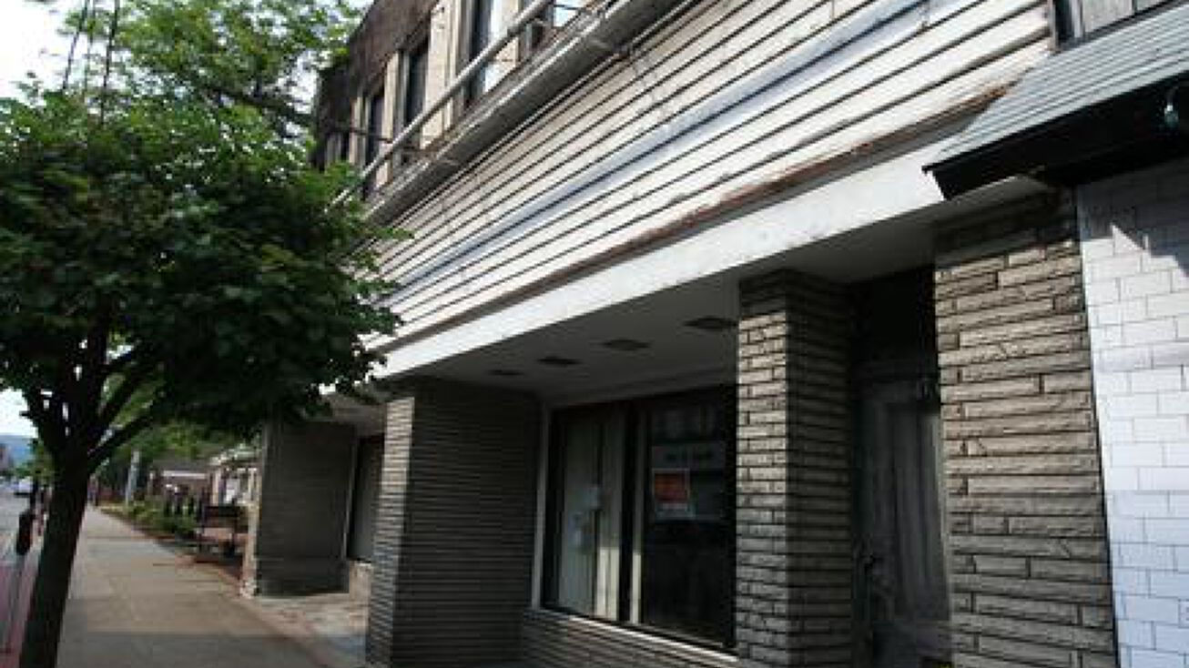 452 Merchant Street, Ambridge, PA 15003