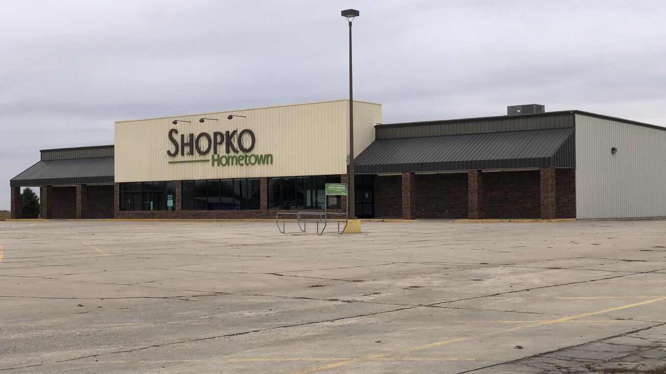 1003 Central Ave W, Clarion, IA 50525 Retail Property for Sale 1003