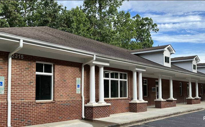 Pictures of Office property located at 2501 E W.T. Harris Blvd, Charlotte, NC 28213 for sales - image #1