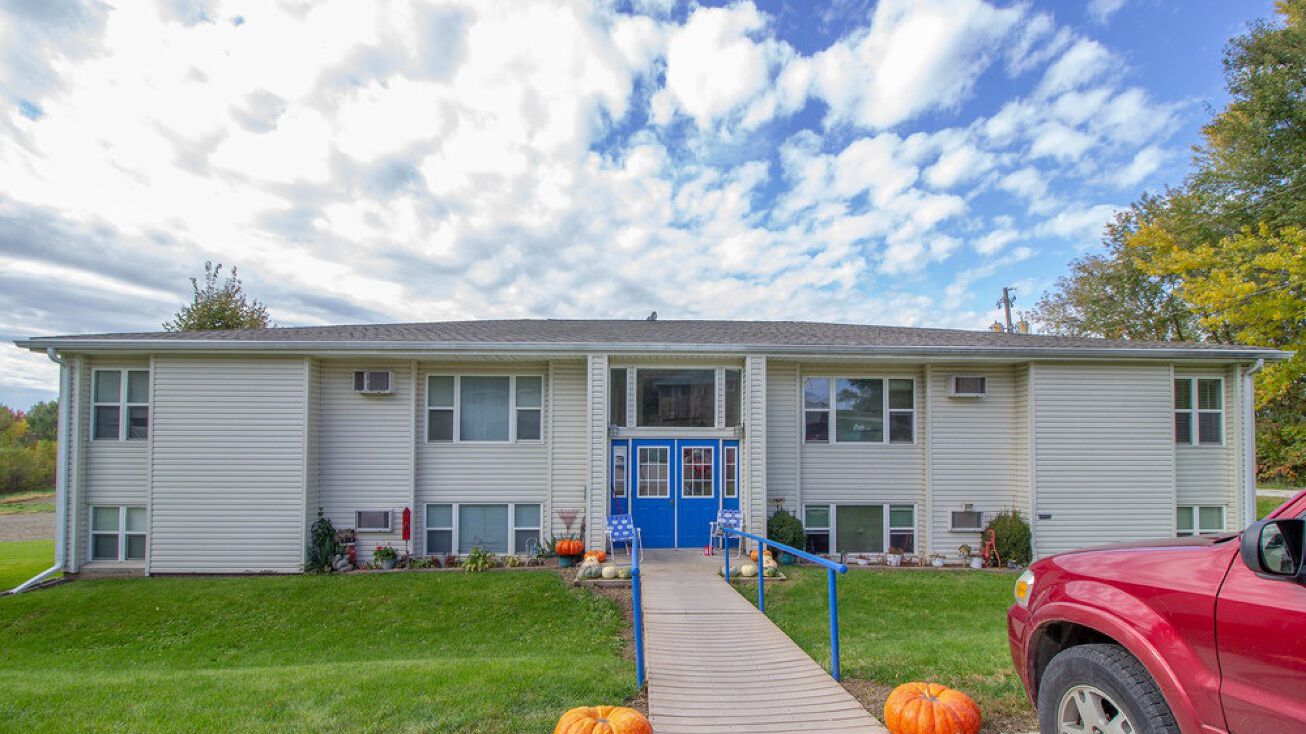 101 Rhoten Ave, Runnells, IA 50237 Multifamily Property for Sale