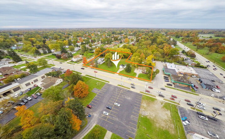 Pictures of Multifamily, Land property located at 7450 York Rd, Parma, OH 44130 for comps - image #1
