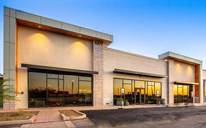 Pictures of Retail property located at 3077 W Frye Rd, Chandler, AZ 85224 for comps - image #1