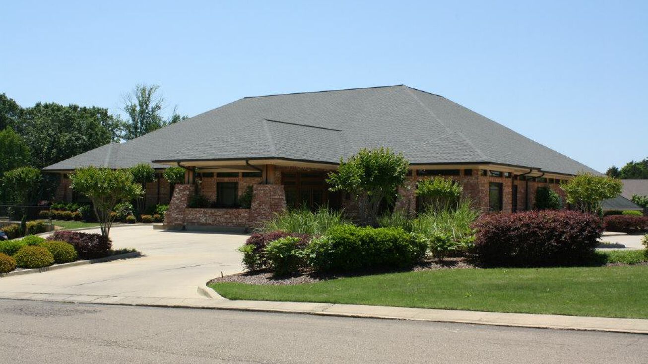 100 Walker Way, Starkville, MS 39759 Office Property for Sale Eye & Laser Center of Starkville