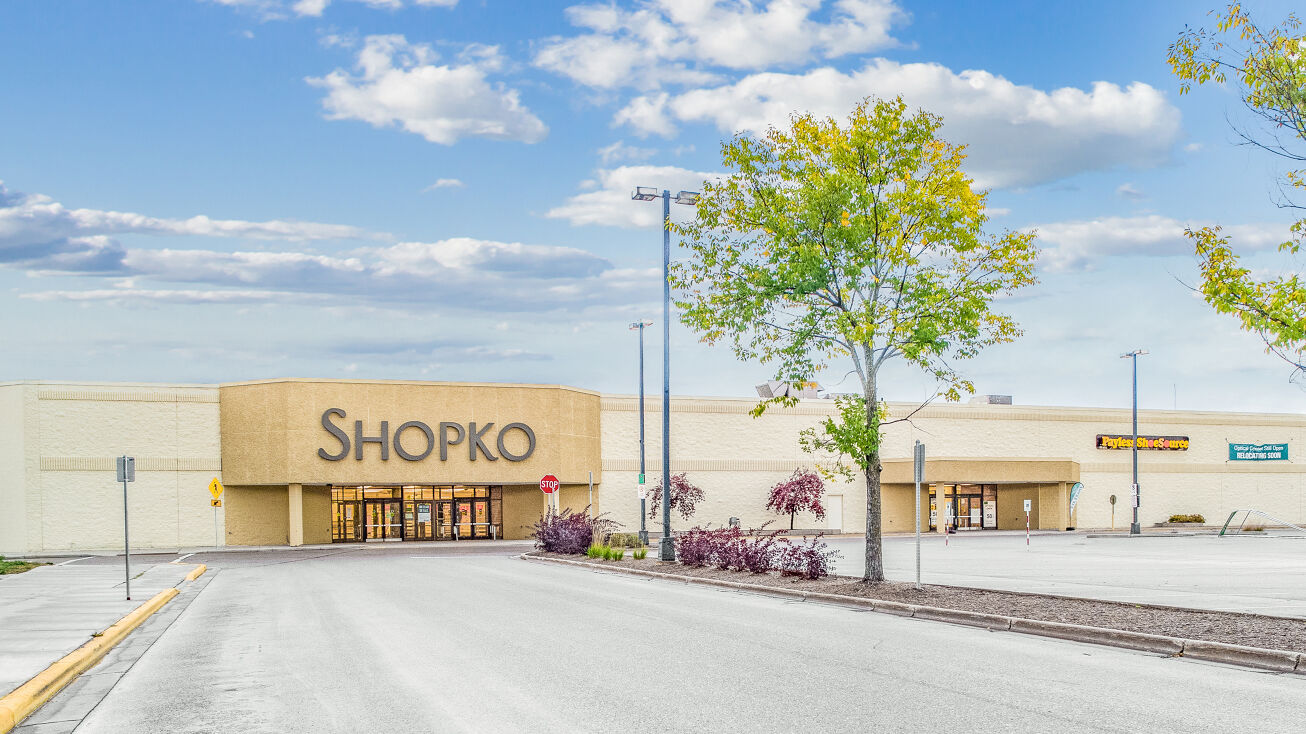 1200 Main St, Stevens Point, WI 54481 Retail Property for Sale