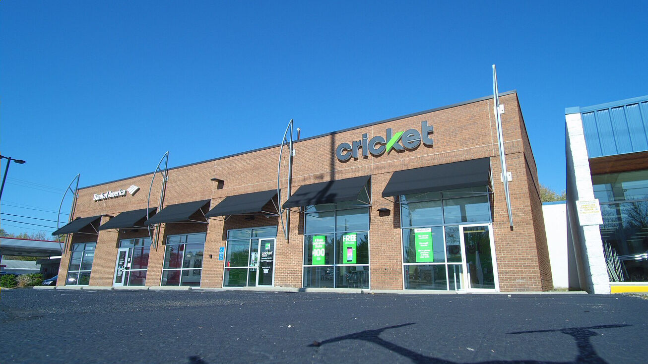 8390 Beechmont Ave, Cincinnati, OH 45255 Retail Property for Sale