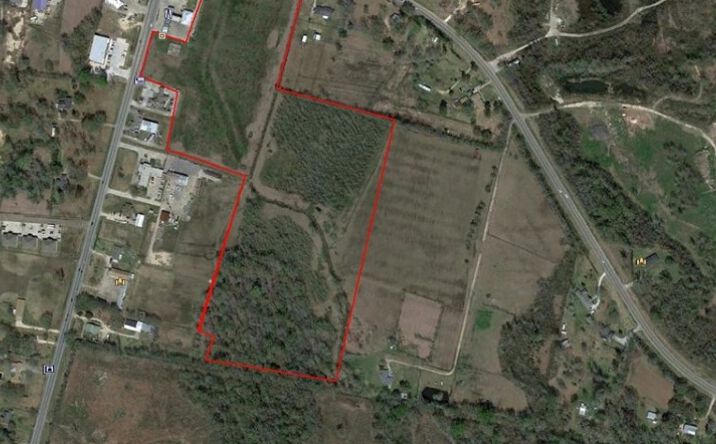 Pictures of Land property located at Corner of 64 & Plank Rd, Zachary, LA 70791 for sales - image #1