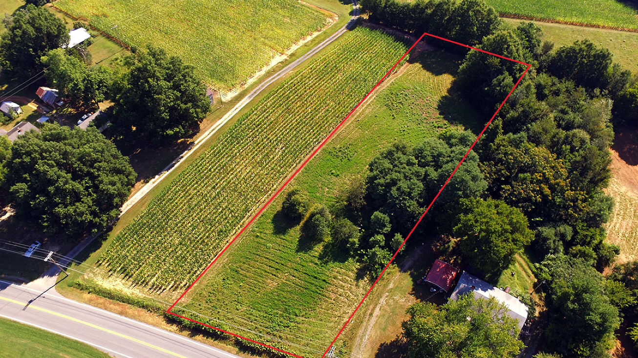 8960 N North Carolina Hwy 150, Clemmons, NC 27012