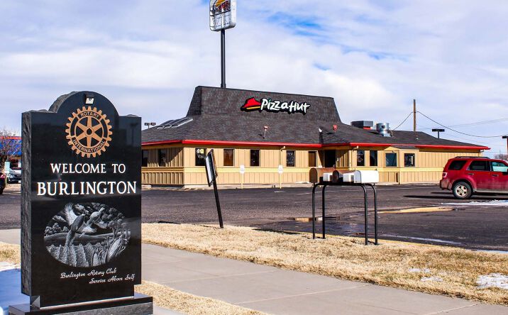 Pictures of Retail property located at 320 S. Lincoln St, Burlington, CO 80807 for comps - image #1