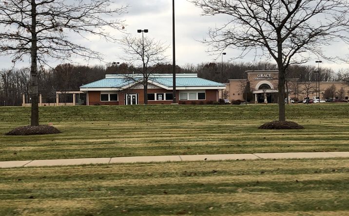 Pictures of Retail property located at 33785 Van Dyke Fwy, Sterling Heights, MI 48314 for sales - image #1