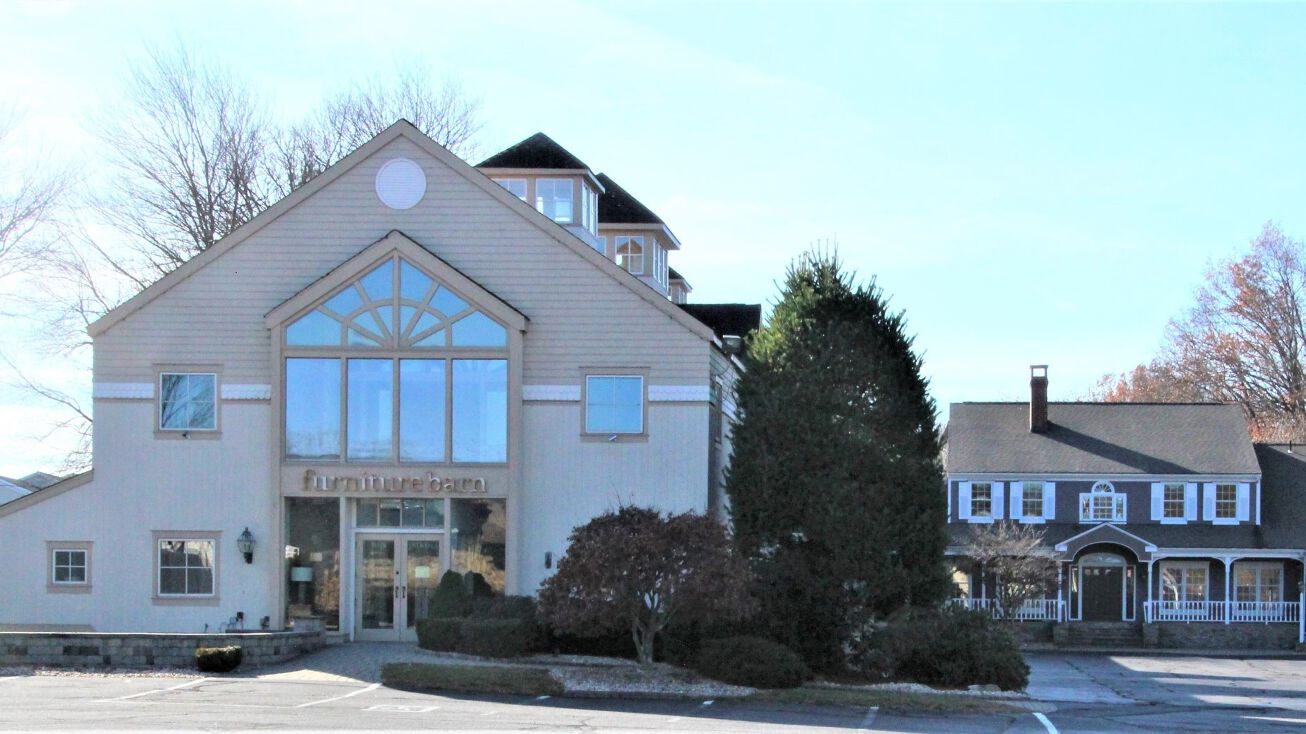 535 W Main Street, Cheshire, CT 06410