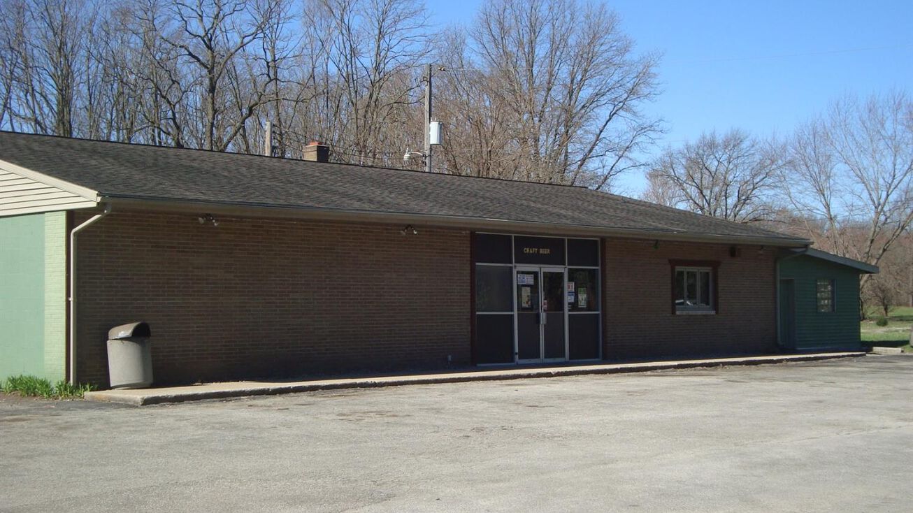 6466 W Johnson Rd, Laporte, IN 46350