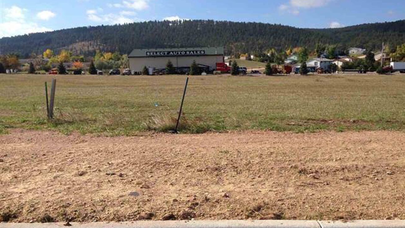 Constitution St, Summerset, SD 57718