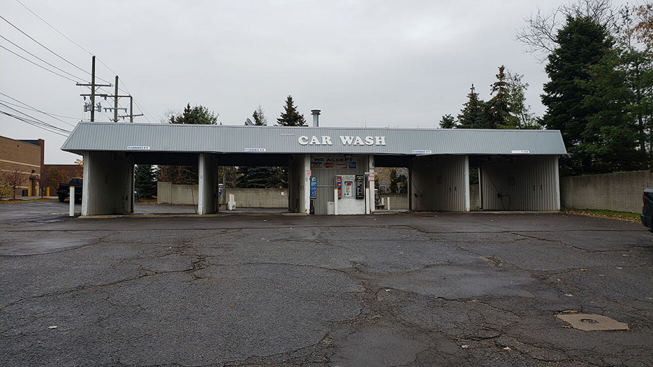 Pictures of Special Purpose, Retail property located at 1400 Airport Rd