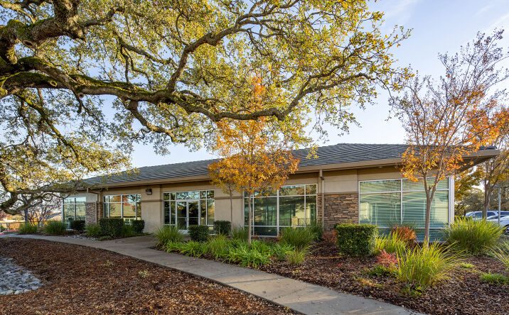 Pictures of Office property located at 1223 Pleasant Grove Blvd, Roseville, CA 95678 for comps - image #1