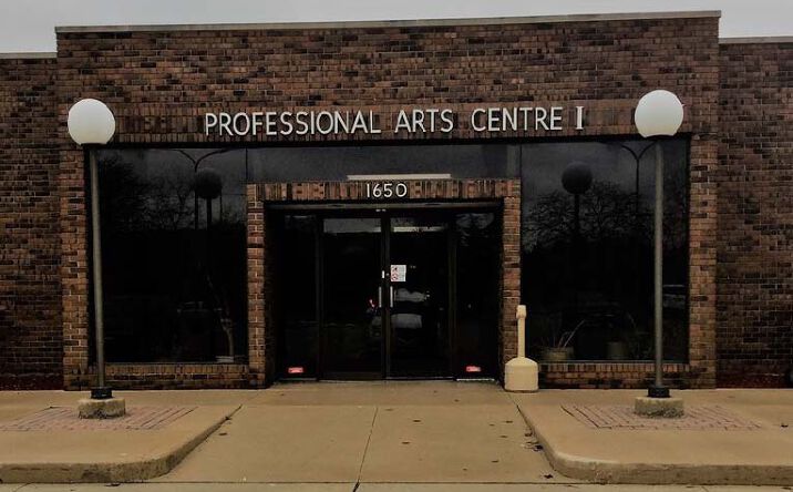 Pictures of Office property located at 1650 Fort St, Trenton, MI 48183 for sales - image #1