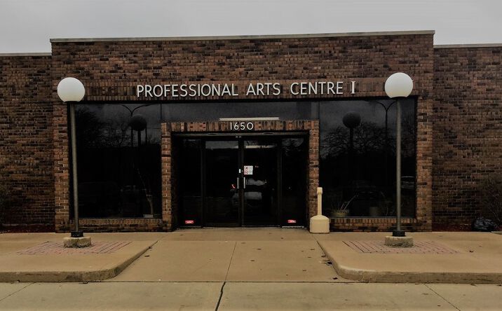 Pictures of Office property located at 1650 Fort St, Trenton, MI 48183 for sales - image #1