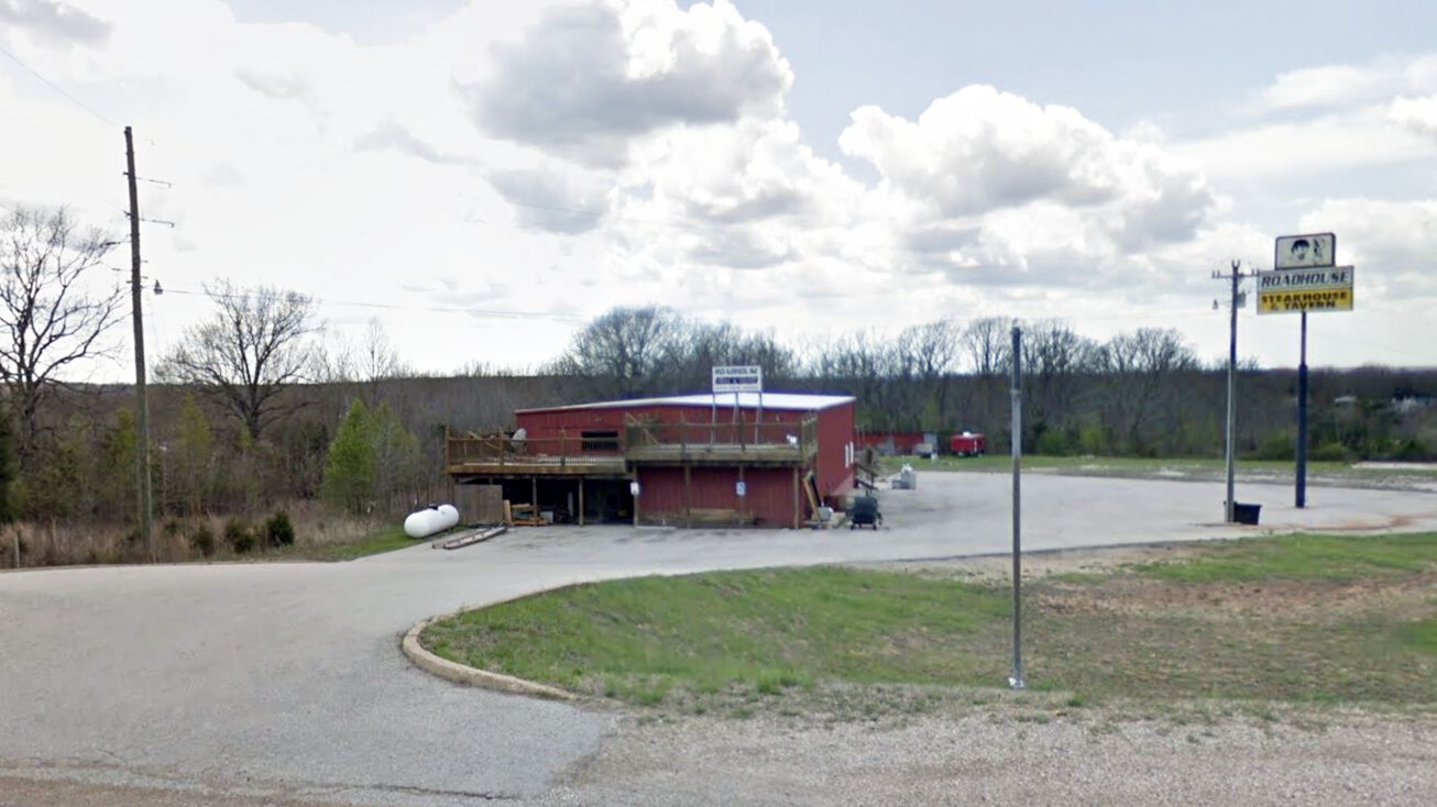 25955 State Hwy P, Laquey, MO 65534