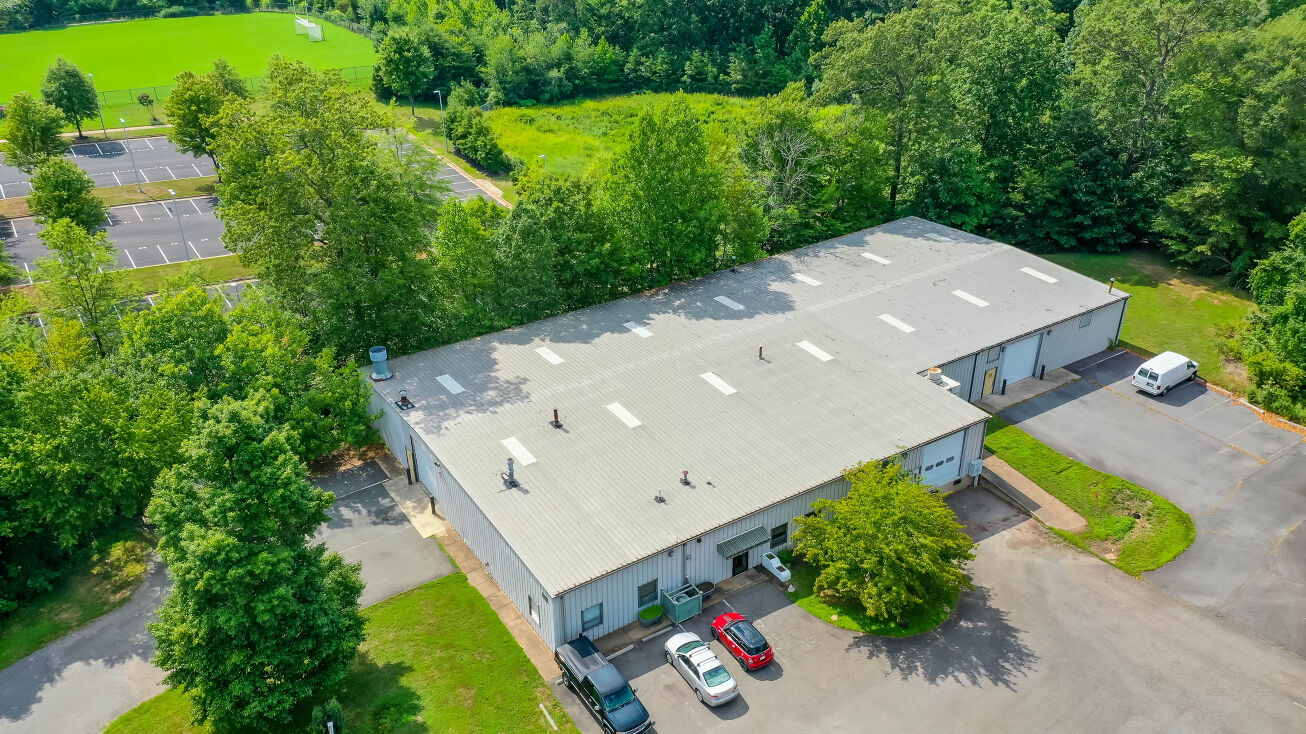 8198 Euclid Ct, Manassas, VA 20111 Industrial Property for Sale