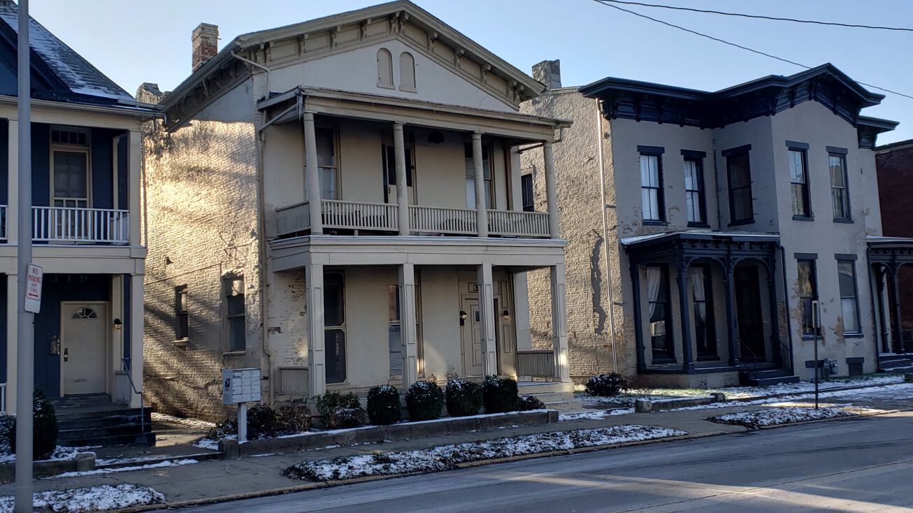 315 SE 2nd St, Evansville, IN 47713