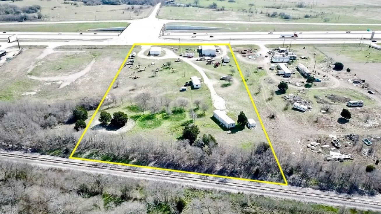 15264 S IH 35, BrucevilleEddy, TX 76630