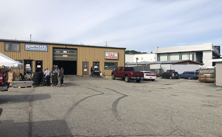 image of property at 466 COLMAN ST New London CT 06320-3739