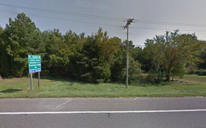 Pictures of Land property located at 2490 Hallowing Point Rd, Prince Frederick, MD 20678 for sales - image #1