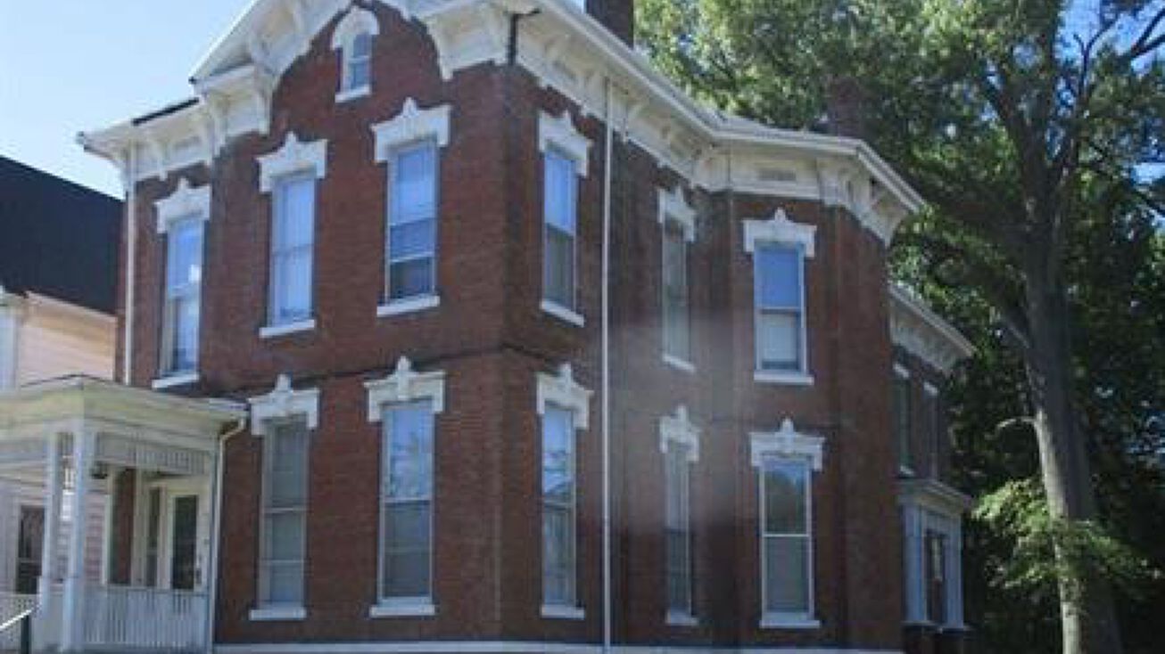 901 SE 6th St, Evansville, IN 47713 Multifamily Property for Sale
