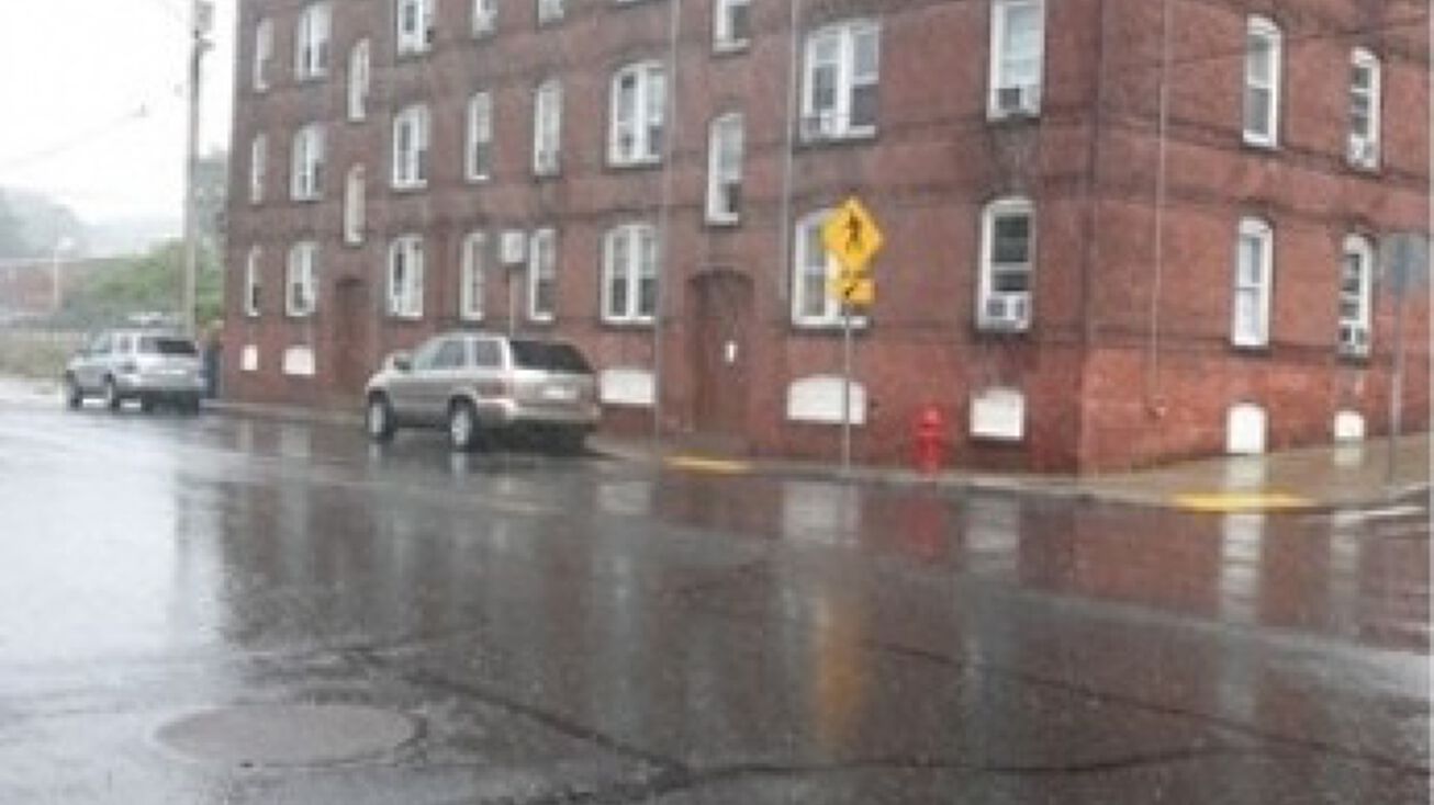 6264 Commercial Street, Holyoke, MA 01040