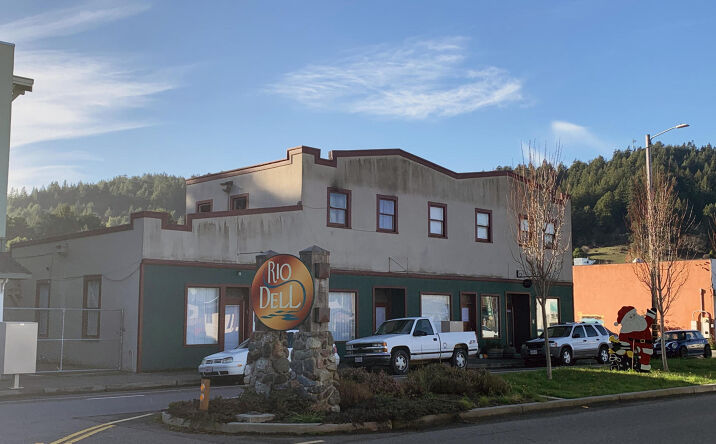 Pictures of Mixed Use property located at 129 Wildwood Ave, Rio Dell, CA 95562 for comps - image #1