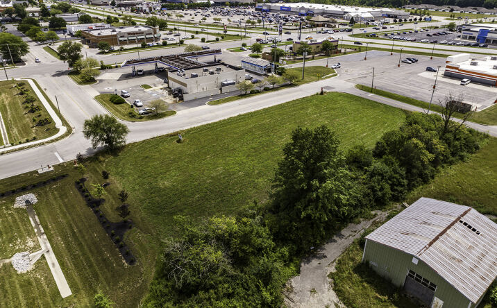 Pictures of Land property located at 0 Hessler Rd, Muncie, IN 47304 for sales - image #1